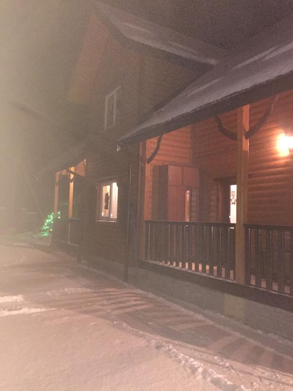 Сонячні Карпати Hotel Slavske Bagian luar foto